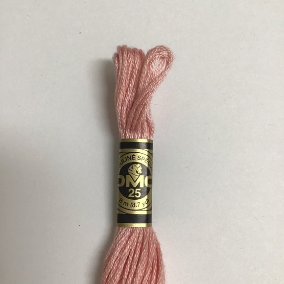 Paris France DMC Embroidery Floss 25 MIXED LOT 6-Ply 100% Cotton Pull Skeins - Picture 7 of 10